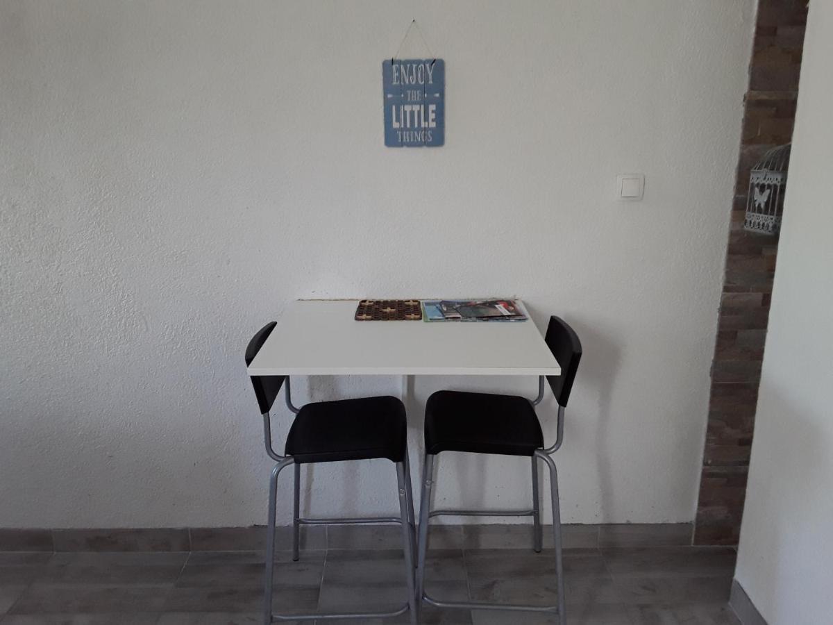 Benjak Apartments Хвар Экстерьер фото